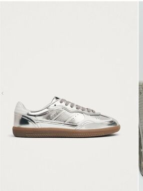 ALOHAS Silver 460 Rife Shimmer Sneaker